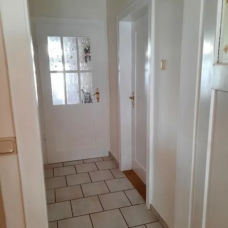 Zum Lindenberg Apartment *